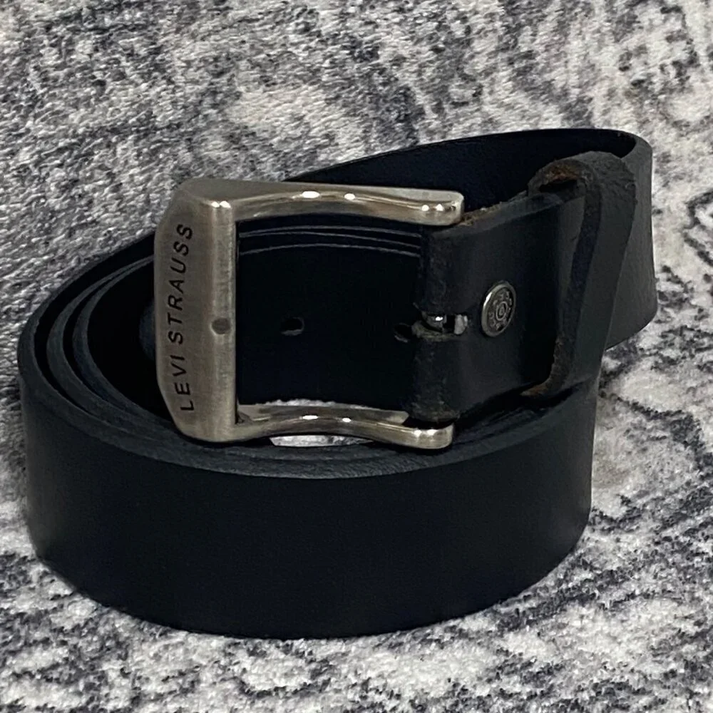 Levi Strauss Mens Leather Black Belt Size 42-44